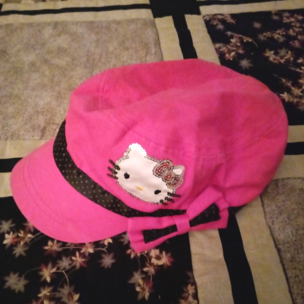RARE HELLO KITTY TRUCKER HAT
